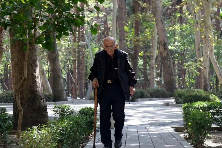 جزئیات افزایش حقوق و پرداخت وام بازنشستگان تامین اجتماعی