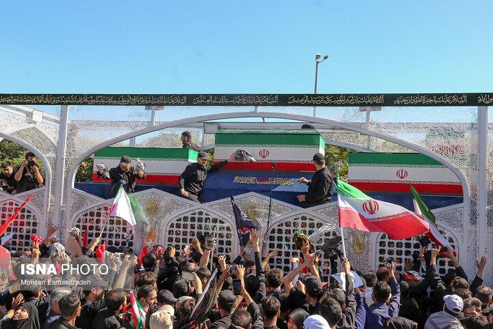  وداع آخر با رهبر شهید انقلاب در مشهد