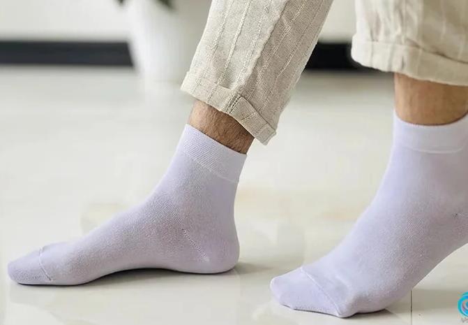 رد جوراب روی پا چه موقع نگران کننده است؟