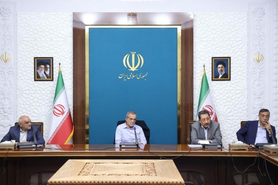 جزئیات تصمیم جدید دولت برای برق صنایع؛ پای بورس انرژی و برق وارداتی به میان آمد