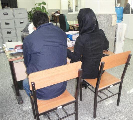 زن جوان با کار گذاشتن دوربین در خانه دست شوهر خیانتکار را رو کرد