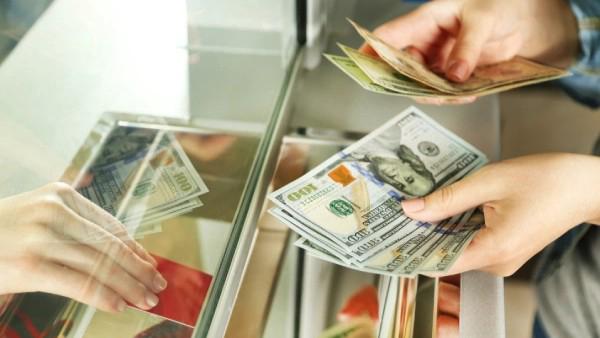 تغییر صاحب ارز مسافری بعد از ثبت گمرک ممنوع شد