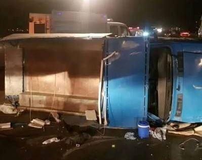واژگونی مرگبار وانت نیسان در جاده رشت – لاهیجان؛ راننده جان باخت