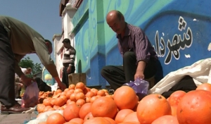 نگاه شهرداری رشت به دستفروشان اجتماع محور است