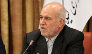 مسئولان بر تامین کالاهای اساسی مورد نیاز مردم تلاش کنند