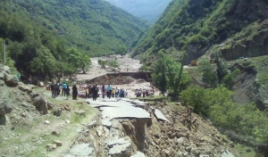 قطع راه ارتباطی ۴۰ روستای اشکورات رودسر
