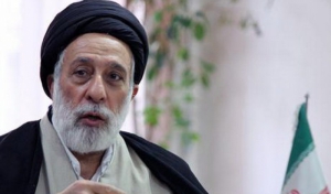 هادی خامنه ای: از مردم برای اشتباهاتمان عذرخواهی کنیم/جنایات و اختلاس های اخیر مایه شرمندگی است