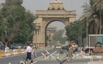به صدا در آمدن آژیر خطر در منطقه سبز بغداد