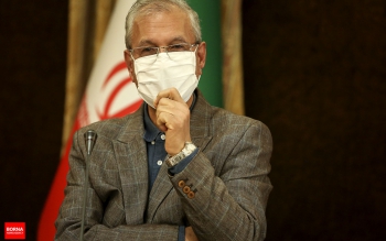 شرحی از روز تعطیل  علی ربیعی