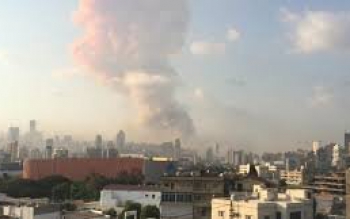 انفجار مهیب در بندر بیروت / گزارش دقیقی از تلفات احتمالی منتشر نشده است
