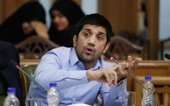 انتقاد علیرضا دبیر از صداوسیما و قرارداد ویلموتس