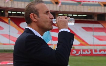 گل محمدی: نیروهایی نمی گذارند پرسپولیس موفق باشد/ مسئولان از خواب زمستانی بیدار شوند