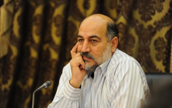 شاسی بلند می خواهم/ نمایندگان نباید هزینه ها را از جیب بپردازند