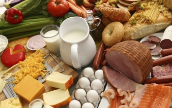 آیا ویروس کرونا از طریق مواد غذایی هم منتقل می شود؟