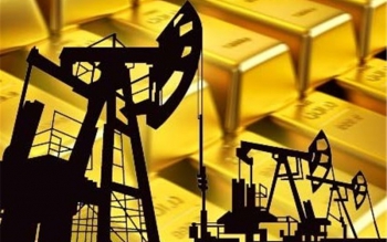 سقوط ۷۰ دلاری قیمت طلا و افزایش قیمت جهانی نفت