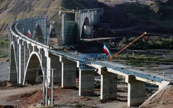 هشت کیلومتر باقیمانده آزادراه رشت - قزوین تا آخر دولت دوازدهم تکمیل می شود