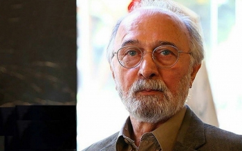 پرویز پورحسینی چشم از جهان فروبست