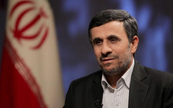 نامه محمود احمدی نژاد به رییس جمهور آمریکا: آغاز جنگ با ایران شما را به اهدافتان نمی رساند