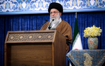 رهبر انقلاب اسلامی سال ۱۴۰۰ را سال «تولید؛ پشتیبانی ها، مانع زدایی ها» نامگذاری کردند