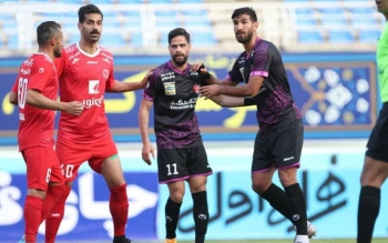 توقف پرسپولیس در مشهد؛ تیم «یحیی» گلزن نیست