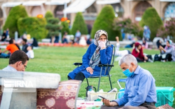 نحوه اختصاص زمین به خانواده ها برای تولد فرزند سوم بررسی شد