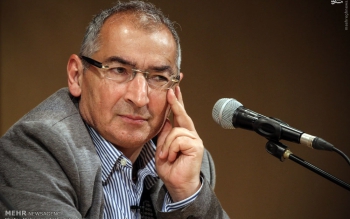 زیبا کلام: کاش خاتمی جسارت احمدی نژاد را داشت 