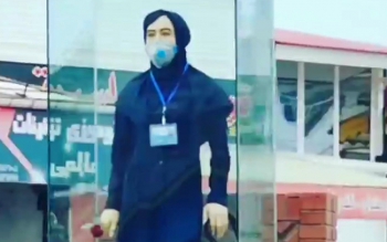 دست هایی نابلد برای ساختن مجسمه هایی بدون شباهت