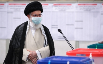 آغاز انتخابات ریاست جمهوری با رای رهبر انقلاب