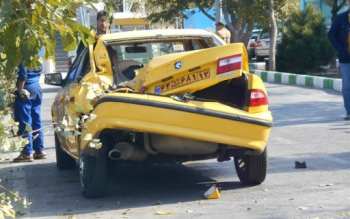 ۶ مصدوم در حادثه واژگونی تاکسی در آستارا