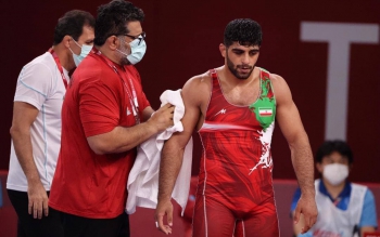 هادی ساروی برنز گرفت