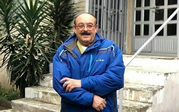 دکتر خلیل قجوقی، پزشک اهل انزلی، به دلیل ابتلا به کرونا درگذشت