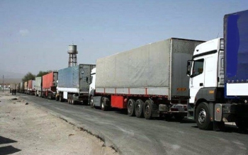 آخرین وضعیت کامیون‌ها در گمرک مرزی آستارا چگونه است؟