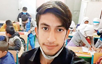 معلم فداکار نیشابوری برای نجات مادر و مادربزرگش در آتش سوخت