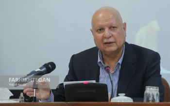 جزئیات حذف ارز ۴۲۰۰ تومانی و پرداخت یارانه جدید/احتمال پرداخت یارانه نقدی ۹۰تا ۱۲۰هزارتومانی