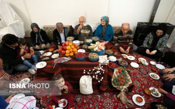 واکسن نزده ها دورهمی یلدایی نروند