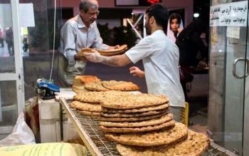 نان در مشهد گران شد؛شهرهای دیگر هم منتظر گرانی نان باشند!