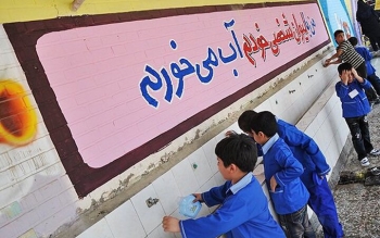 آب، برق و گاز مدارس رایگان می شود/ معافیت بسیج از حق انشعابات و عوارض شهرداری