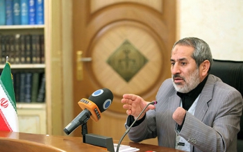 دادستانی که مسافرکش شد/مردم چطور با 3میلیون تومان زندگی می کنند