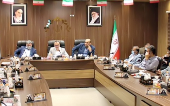جذب 17 مشاور از سوی شهردار رشت بدون اطلاع شورا/ بساط دستفروشان خیابان شیک 3 ردیفی شده است