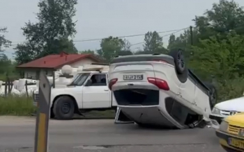 واژگونی تیگو و پژو ۲۰۷ در جاده رشت به سراوان ۷نفر را راهی بیمارستان کرد