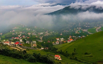 حلقه همدلی در حیران نگین ایران