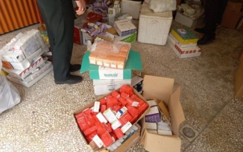 کشف ۶۰ هزار قلم داروی احتکار شده از انباری یک خانه در لاهیجان