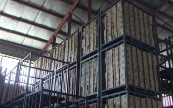 کشف ۱۰ تن روغن با قیمت قدیم از یک انبار در رشت قبل از عرضه مجدد با قیمت جدید