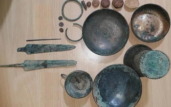 توقیف ۱۹ قلم شیء عتیقه مربوط به دوره ساسانی و هزاره اول قبل از میلاد در «رودبار»