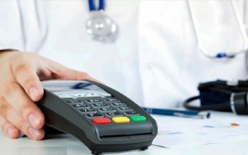 برخی پزشکان به‌جای استفاده از کارتخوان از بیمار دلار می‌گیرند!