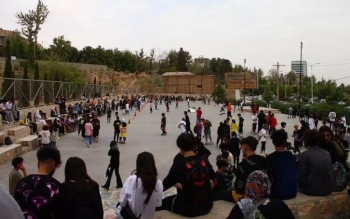 «هیچ نوجوانی در رابطه با تجمع بلوار چمران شیراز بازداشت نشده است»