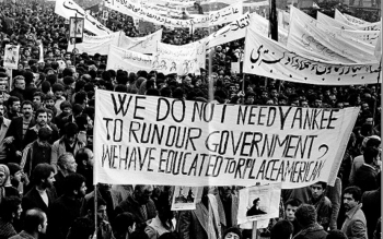 در کلاه پهلوی، دموکراسی پیدا نمی شود 