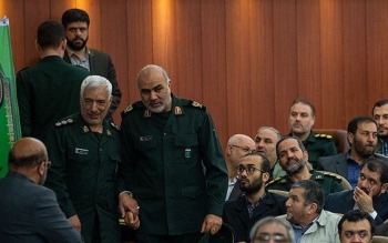 شایعه بازداشتم به اتهام جاسوسی در حال انتشار است؛حقیر مشغول به کارم