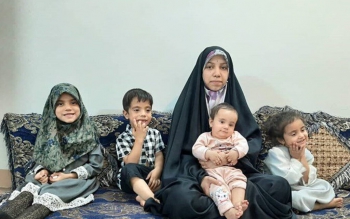 ازدواج در ۱۳ سالگی با یک طلبه؛صاحب ۴فرزند در ۲۱ سالگی/تصاویر