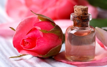 معجزه گلاب برای گرمازدگی